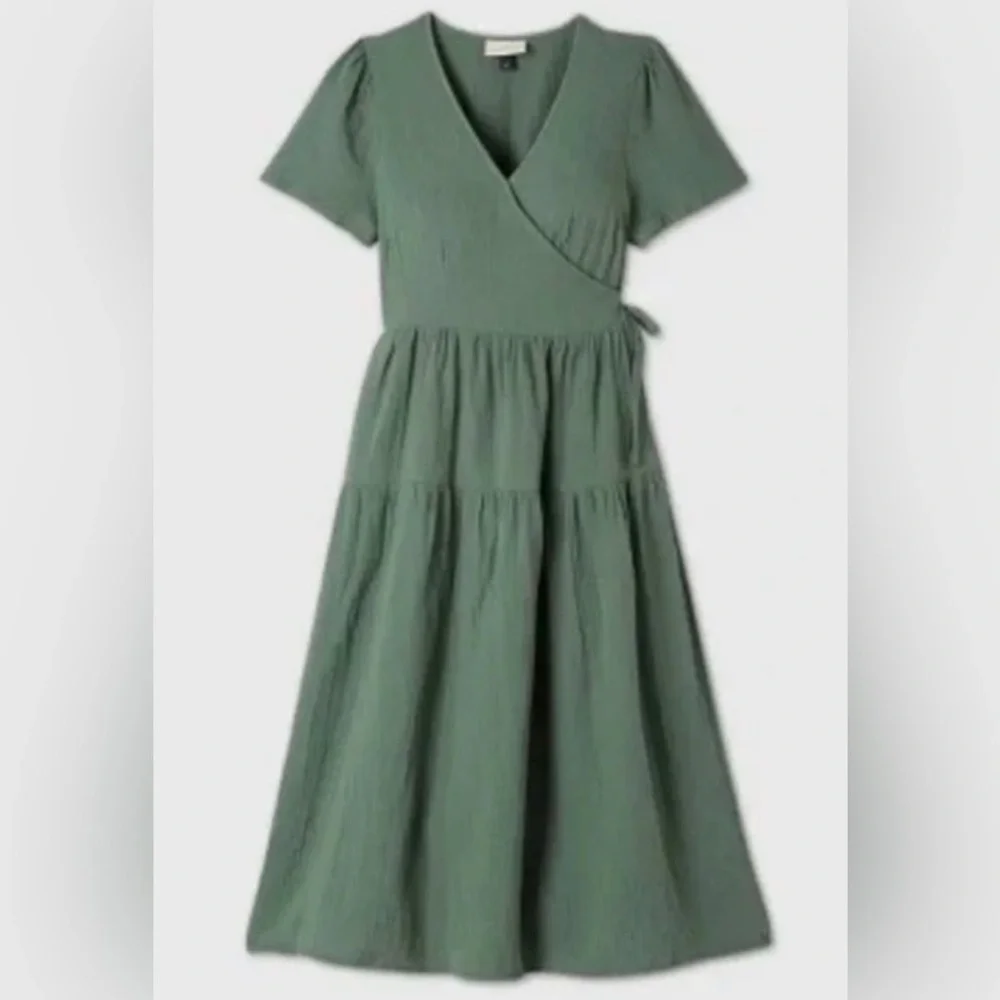 Universal Thread Sage Green Tiered Midi Wrap Dress Short Sleeves XL